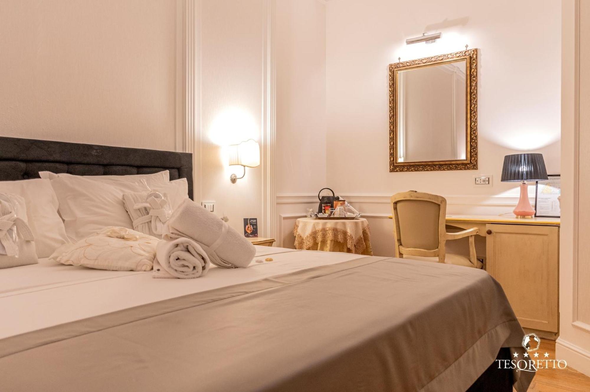 Tesoretto Hotel Poggiardo Ngoại thất bức ảnh